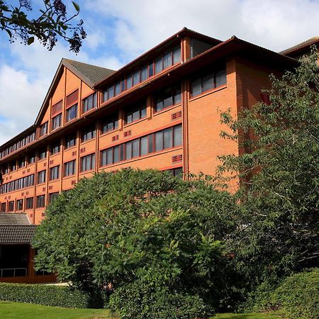 Delta Hotels By Marriott Swindon Exterior photo